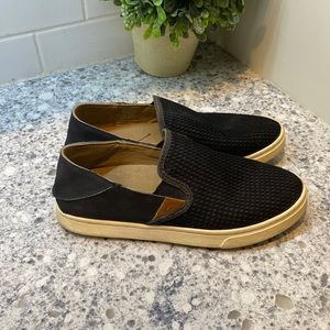 Olukia womens slip on shoes size 6